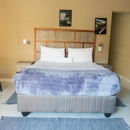 Ondangwa Rest Camp Bed & Breakfast Dış mekan fotoğraf