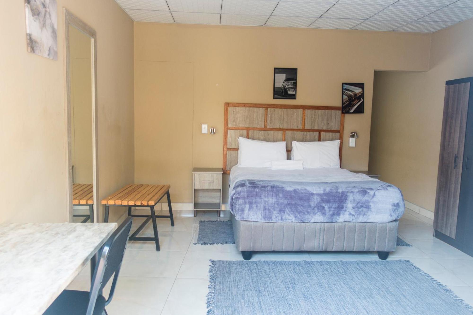 Ondangwa Rest Camp Bed & Breakfast Dış mekan fotoğraf